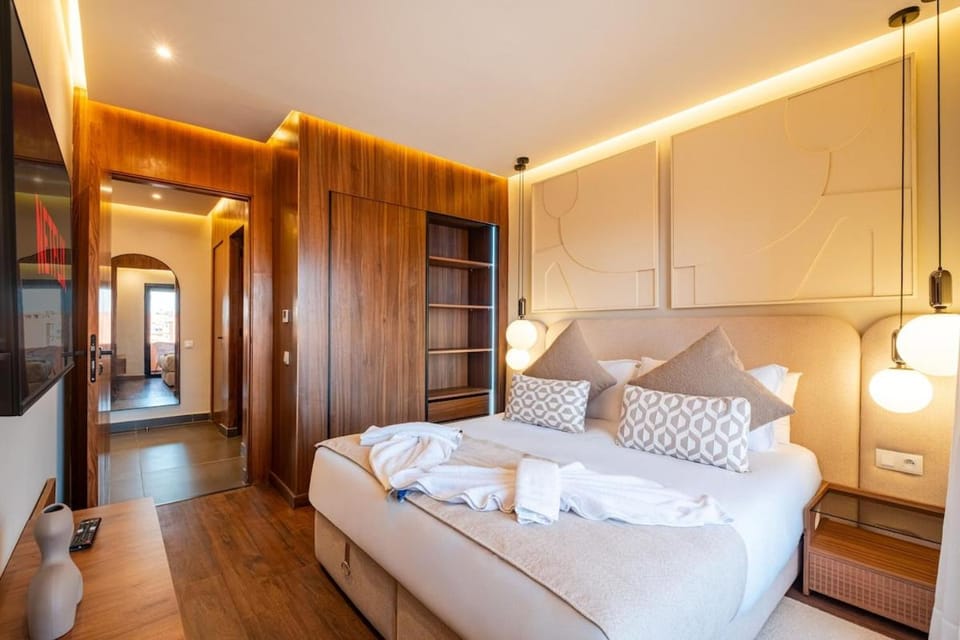 Luxury 1-bedroom apartment City center 1 min from the station Apartment in Marrakesh