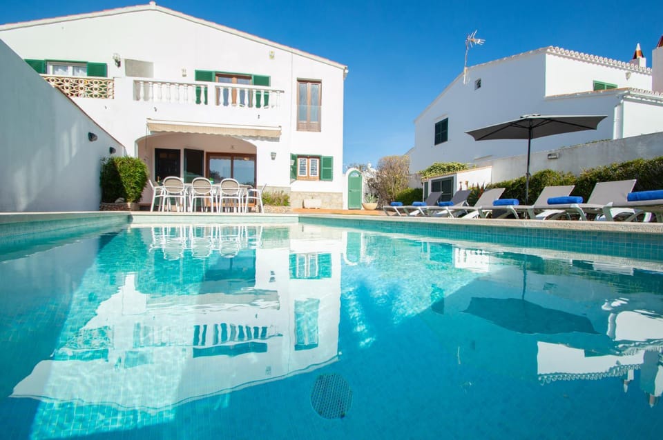Villa Can Canaleta by Sonne Villas Villa in Serpentona