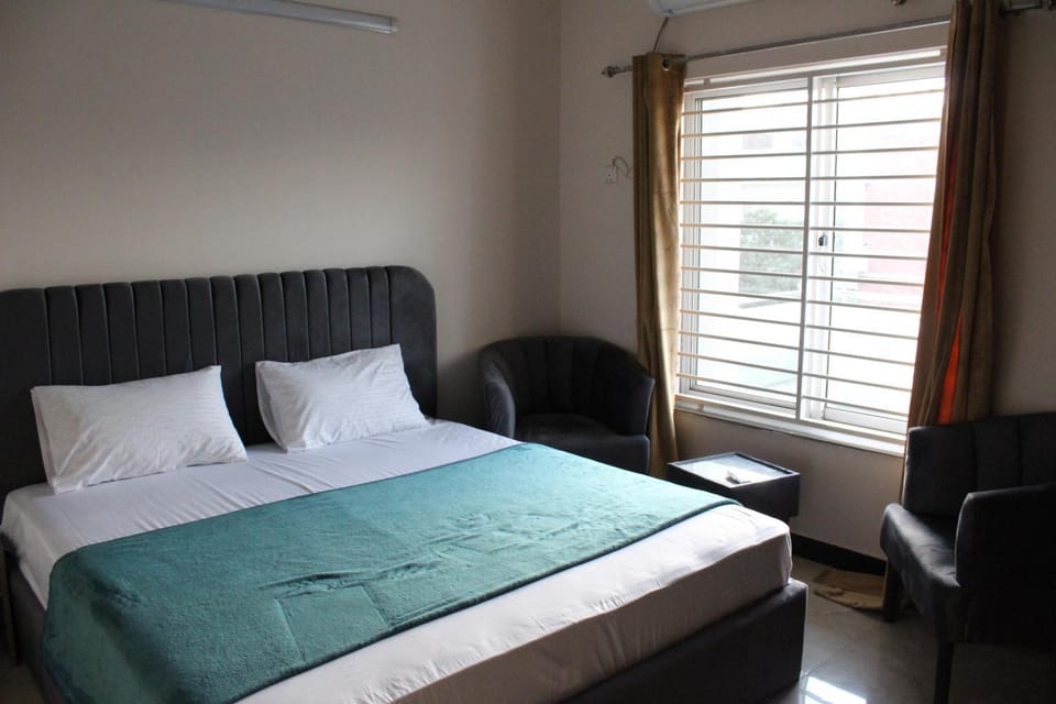 Guest Inn G-13 Bed and Breakfast in Islamabad