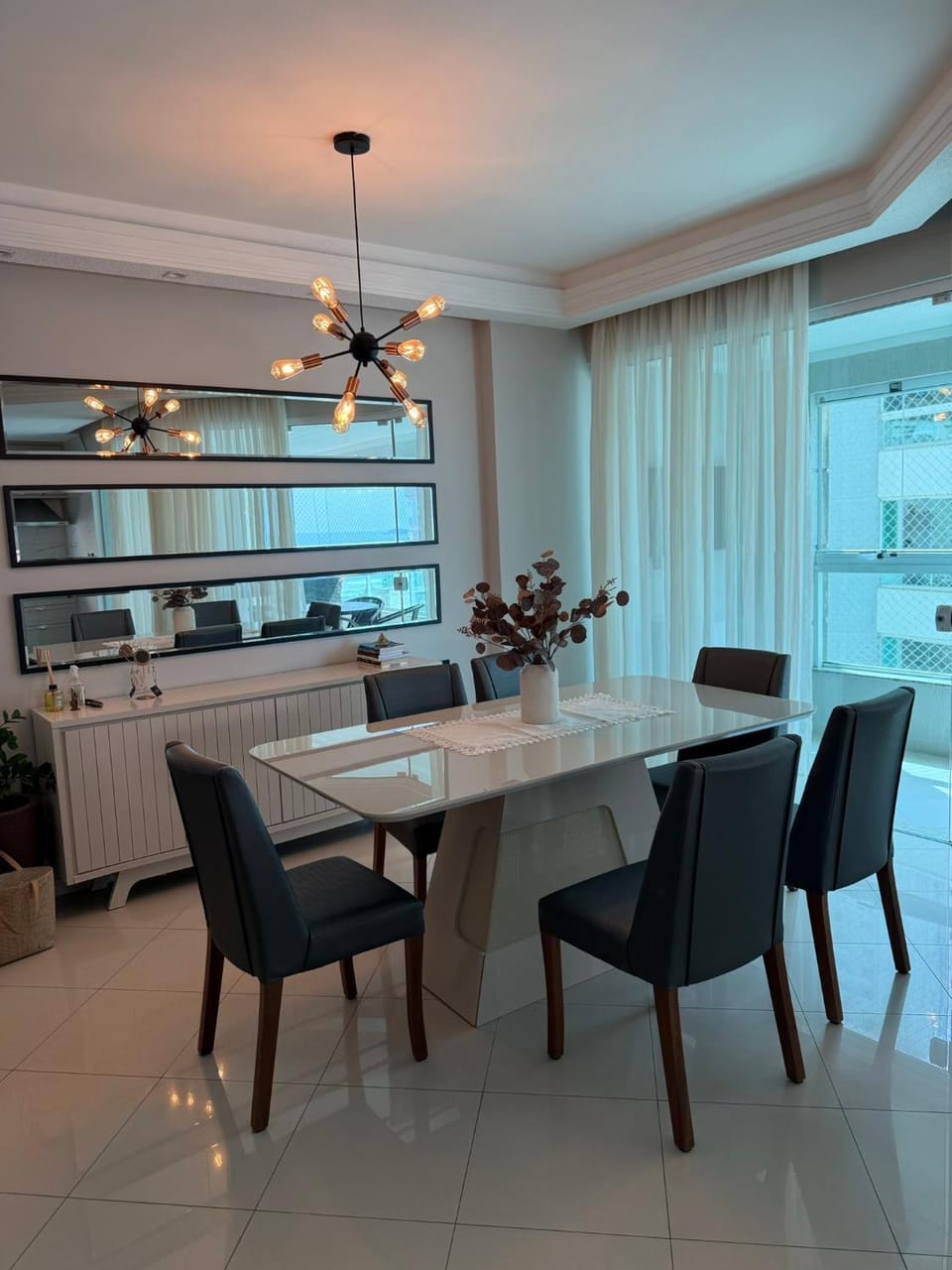 Apartamento em Meia Praia a poucos passos do mar Apartment in Porto Belo