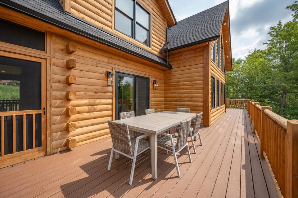 Pisces Rock House in Deep Creek Lake