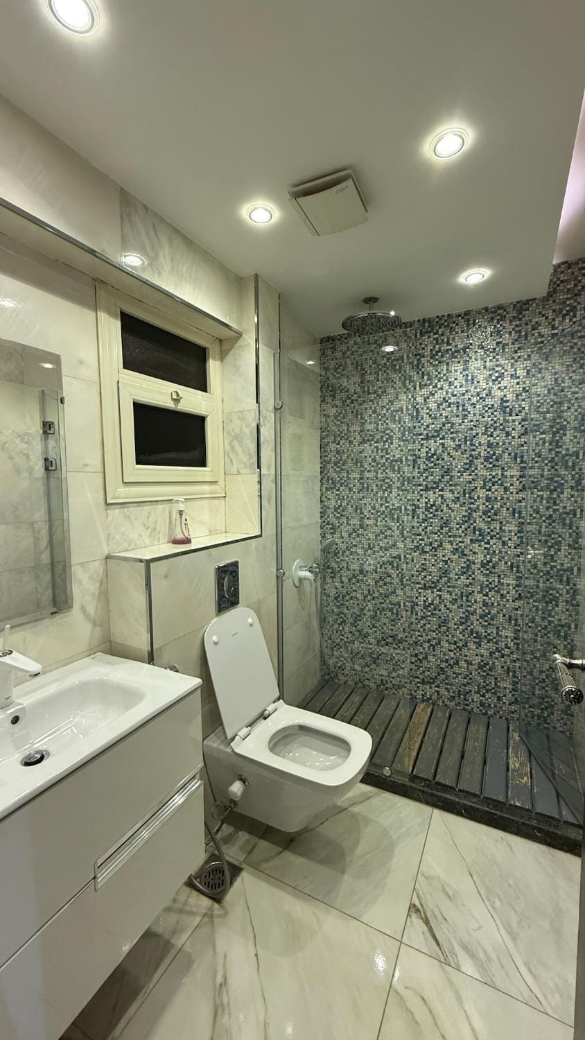 Luxurious 2 beds Apartment at Cairo Dokki Located primarily in Mossadak street Apartment in Egypt