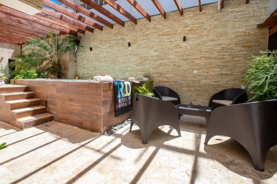Getaway room with shared Jacuzzi in the center Hostel in Sosua