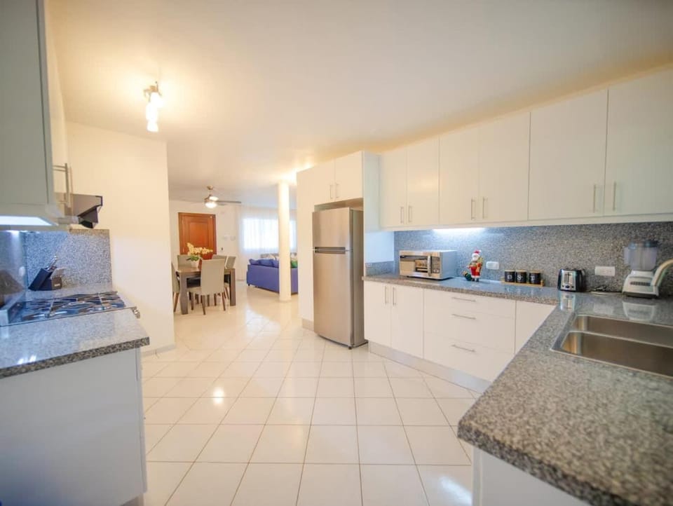 COZY 7BR Villa BIG POOL Close to beach House in Sosua