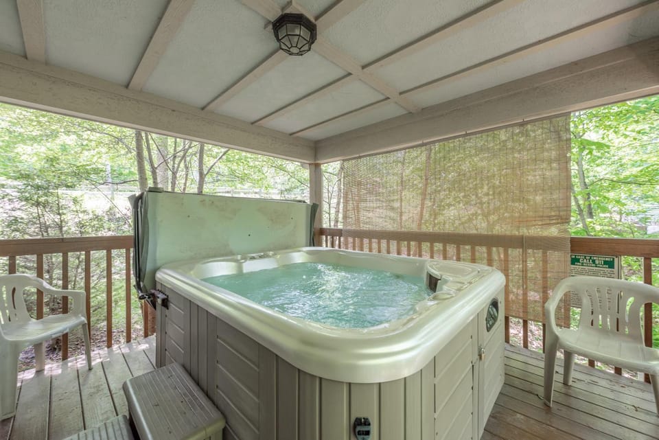 Perfectly Seasoned House in Deep Creek Lake