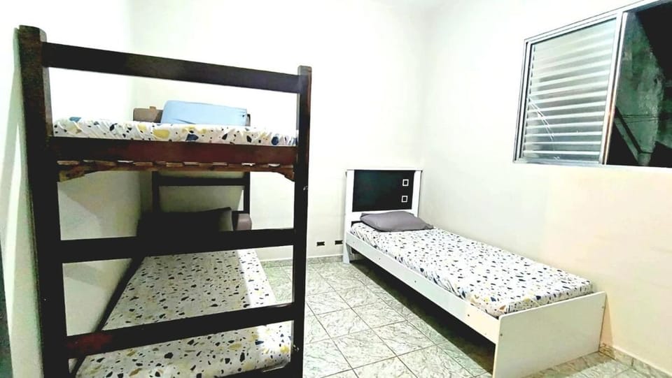 Sobrado em Itanhaém 800mt da praia House in Itanhaém