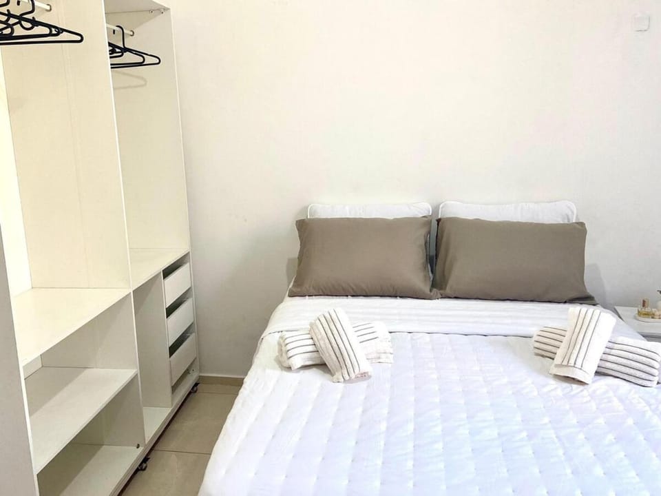 Bed, Bedroom, wardrobe