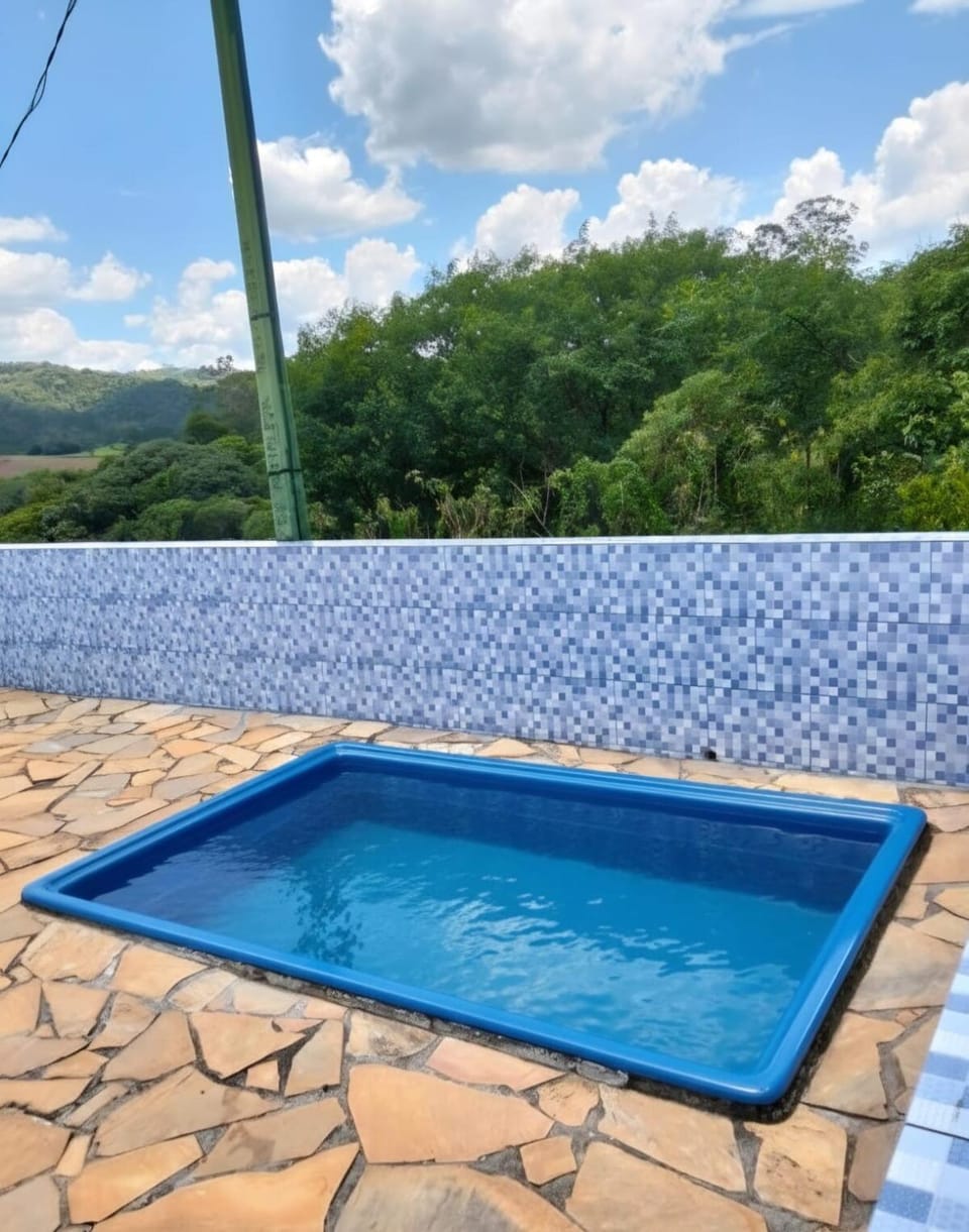 Sítio encantador com piscina e lazer completo House in State of São Paulo