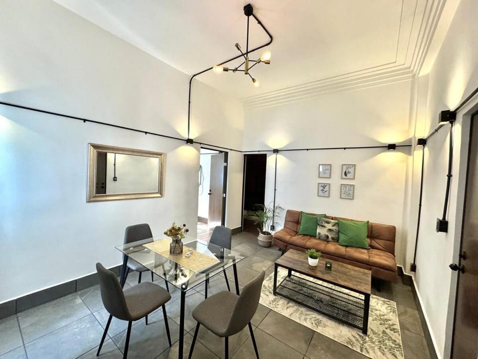 Living room, Seating area, Dining area