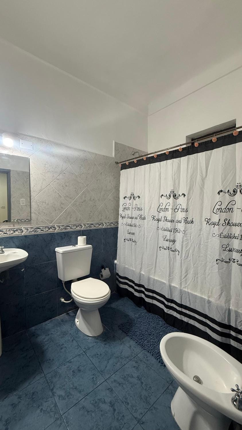 Bathroom, Bath, bidet