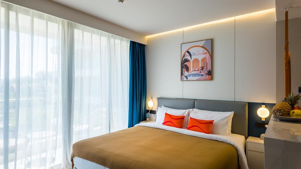 Bed, Photo of the whole room, Bedroom