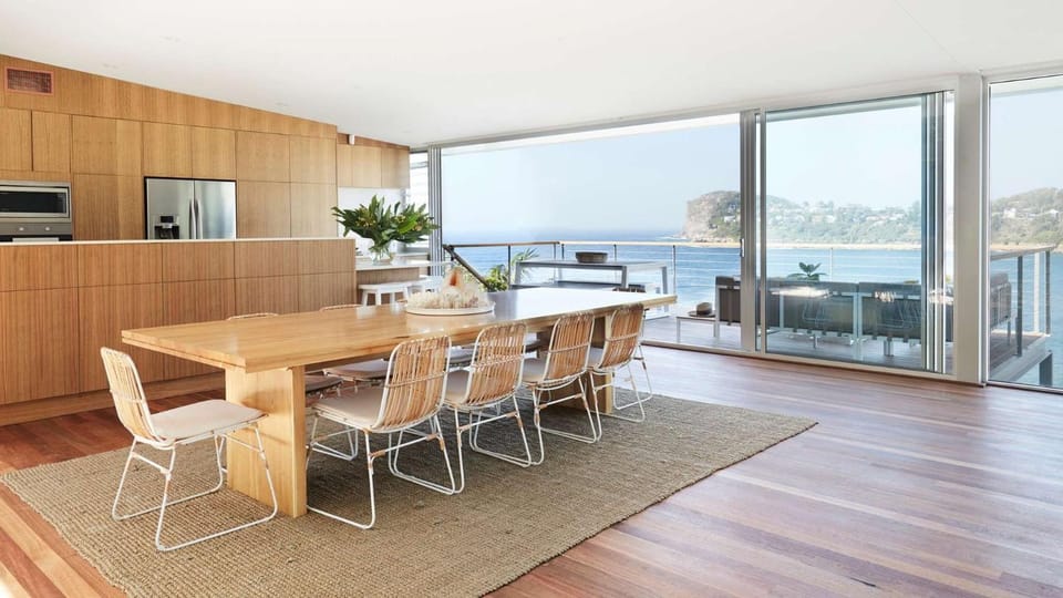 Whale Beach Bliss House in Pittwater Council