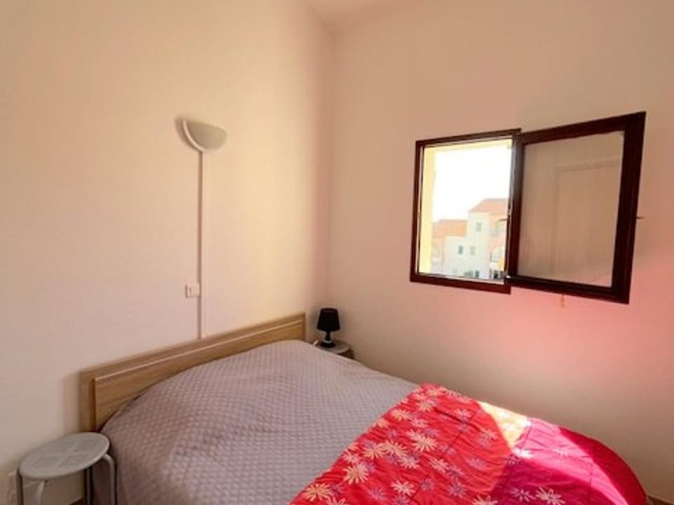 Charmant T2 avec mezzanine et parking au Barcarès Apartment in Le Barcarès