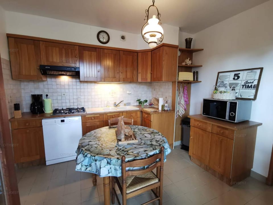 Villa T6 climatisée près de la plage pour 10 personnes - FR-1-529-93 Villa in Le Barcarès