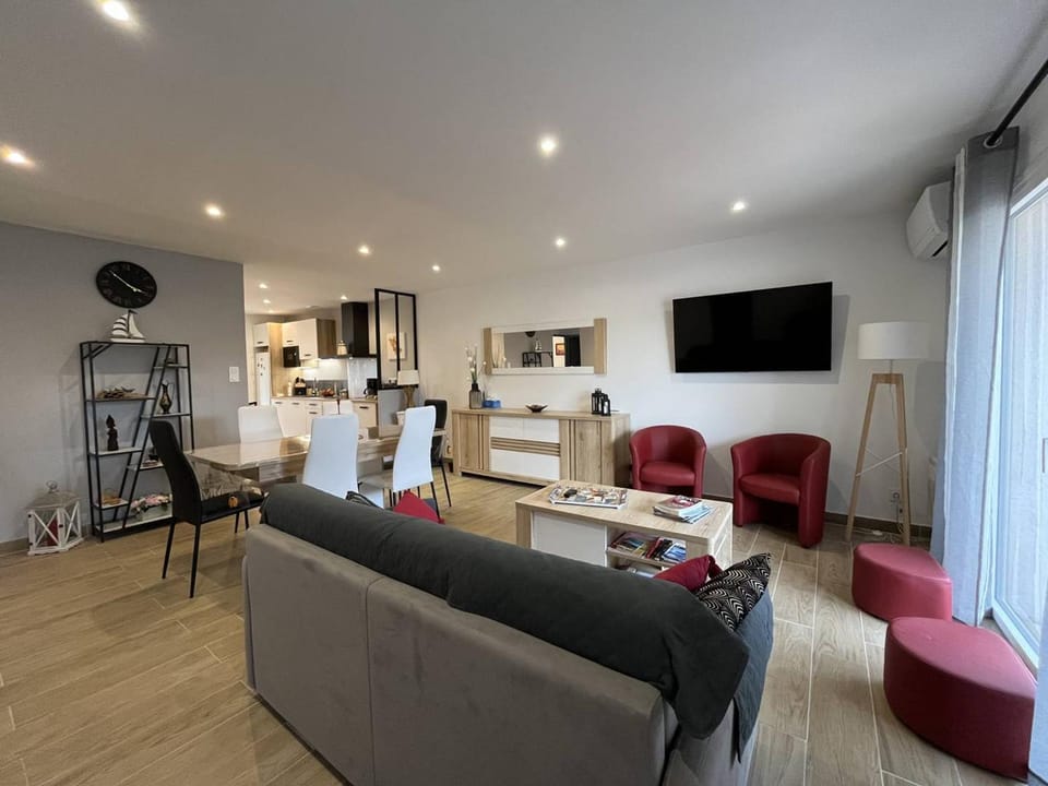 Villa plain-pied 3 chambres, terrasses à Canet-en-Roussillon - FR-1-696-80 Villa in Canet-en-Roussillon
