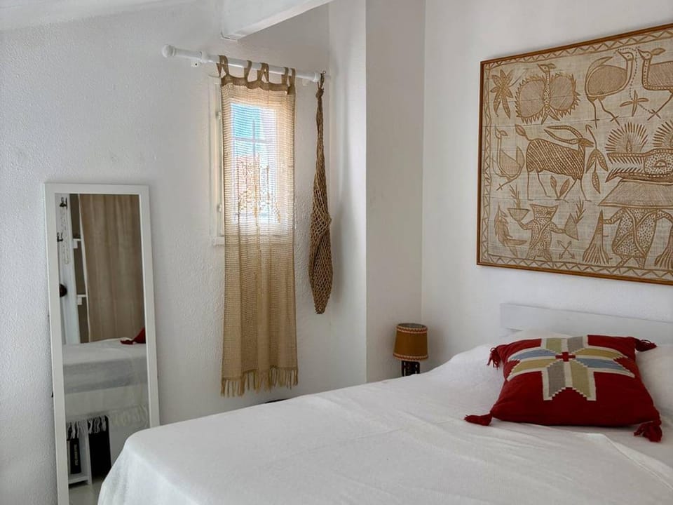 Studio rénové avec mezzanine, proche plage et commerces, parking privé Apartment in Le Barcarès