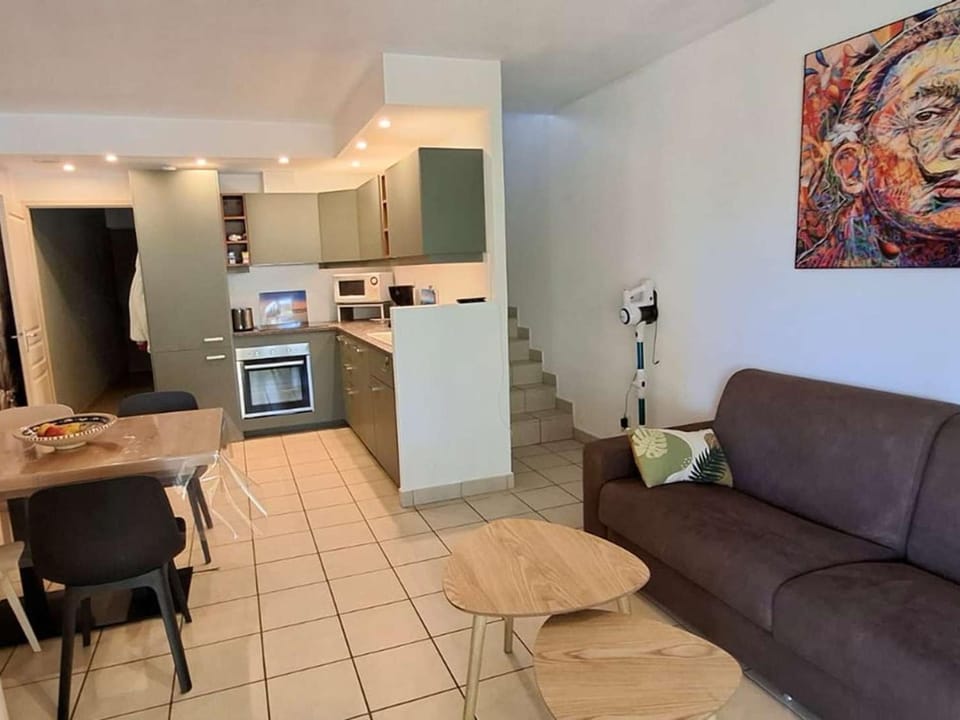 Duplex T3 climatisé avec WiFi et parking à Canet-en-Roussillon Apartment in Canet-en-Roussillon