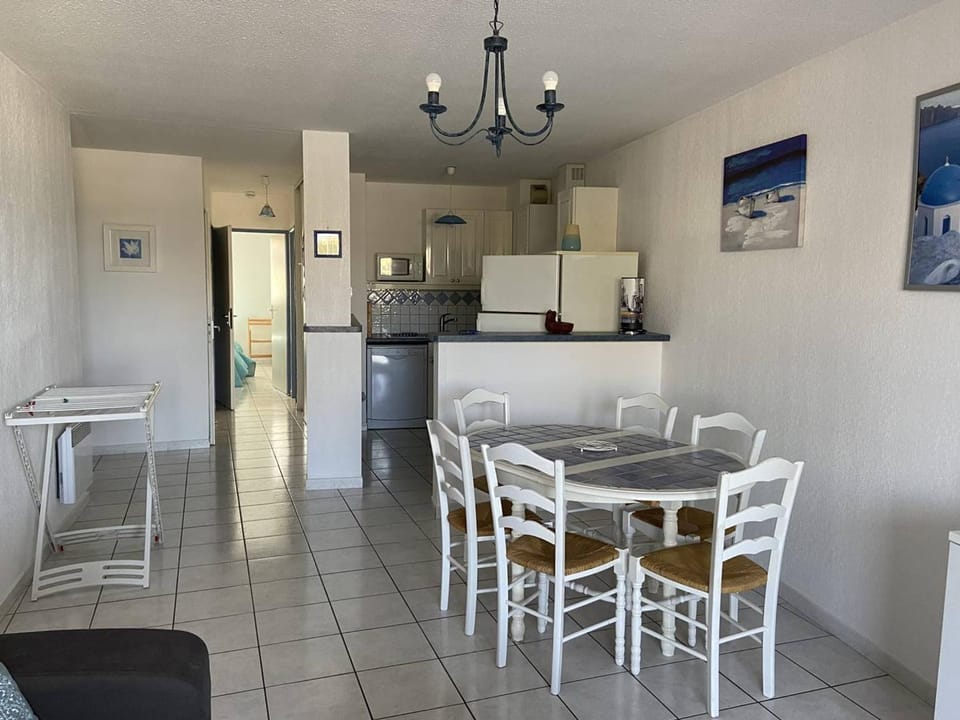 Appartement 3 pièces, vue port, pour 6 à Canet-Plage - FR-1-696-131 Apartment in Canet-en-Roussillon