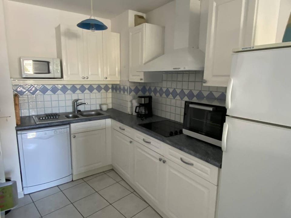 Appartement 3 pièces, vue port, pour 6 à Canet-Plage - FR-1-696-131 Apartment in Canet-en-Roussillon