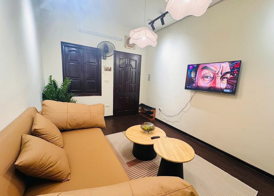 Căn hộ 3 tầng 2 phòng ngủ Apartment in Hanoi