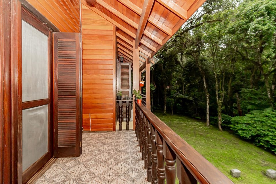 Espetacular Chalé 4 Quartos em Condomínio House in Gramado