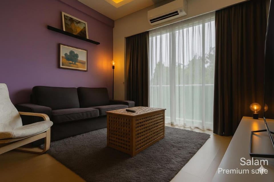 Living room, Seating area, air conditioner
