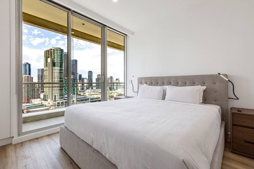 View (from property/room), Bedroom, City view