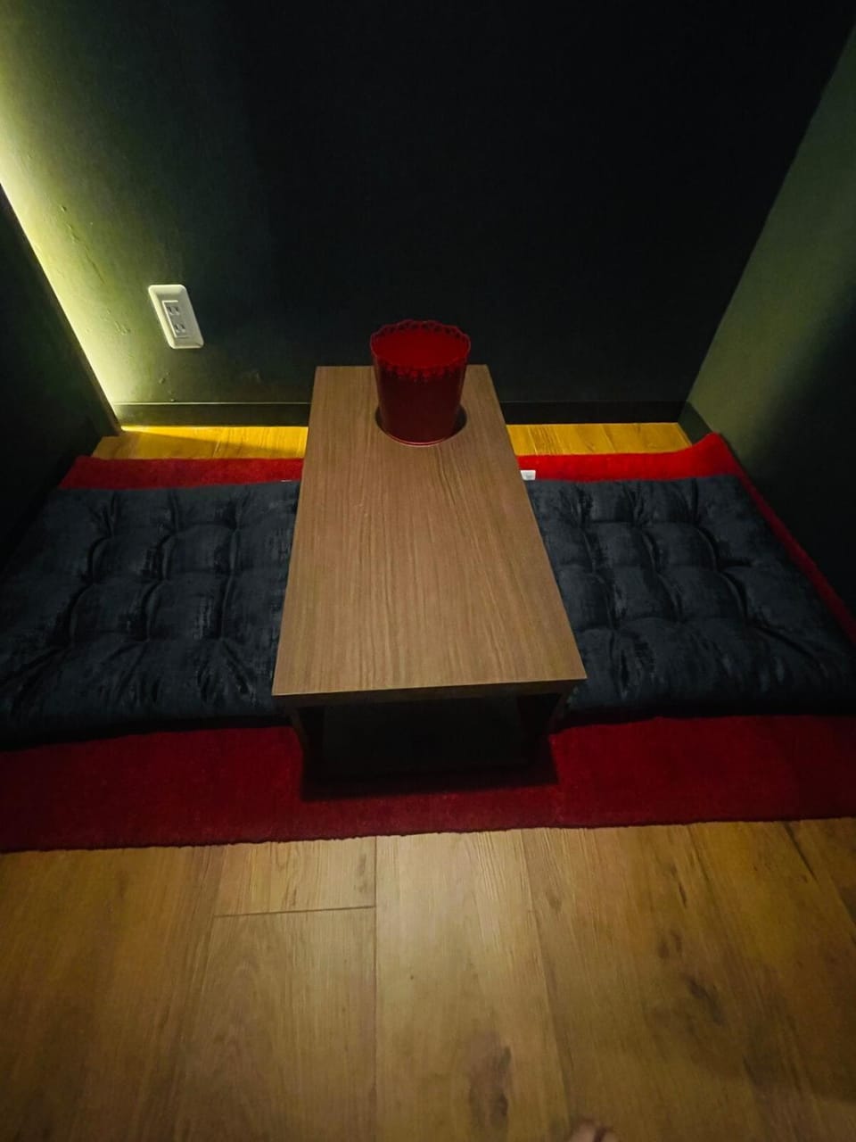 昭和グランドビル303 Apartment in Osaka