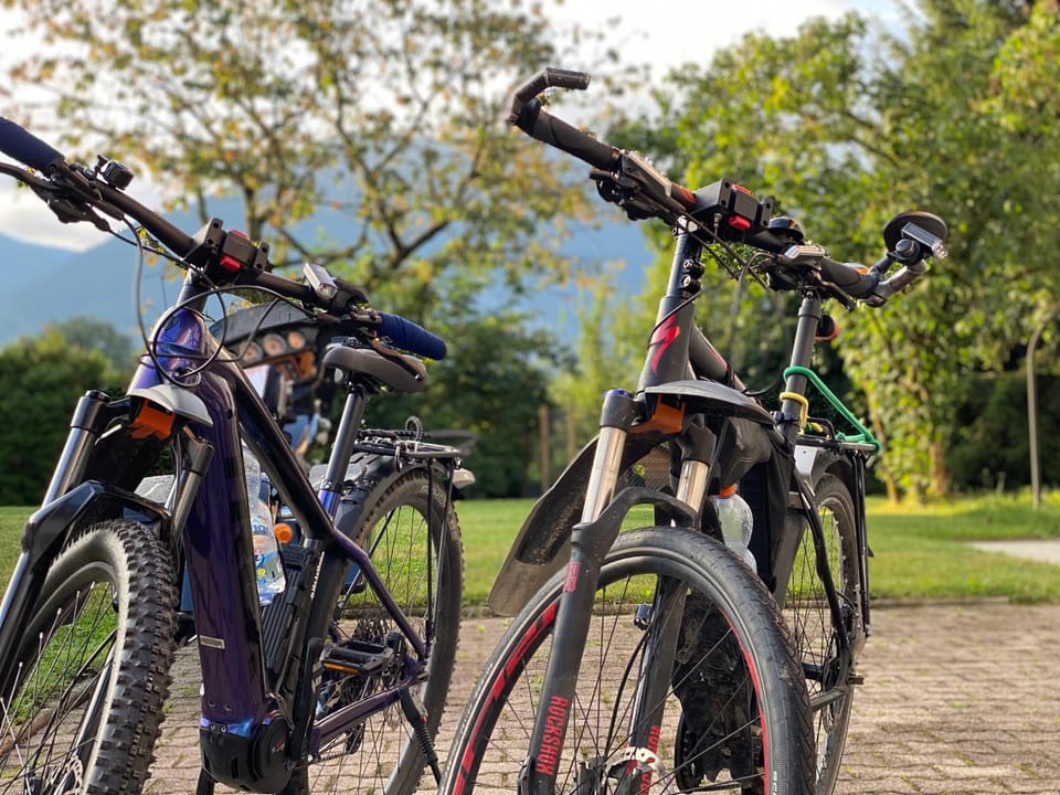 Cycling, Cycling, Parking