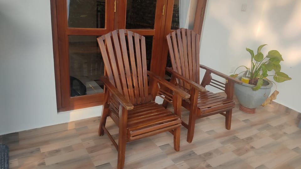 Patio, Day, Balcony/Terrace, Seating area