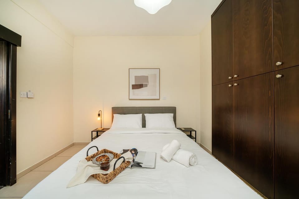 Bedroom, wardrobe