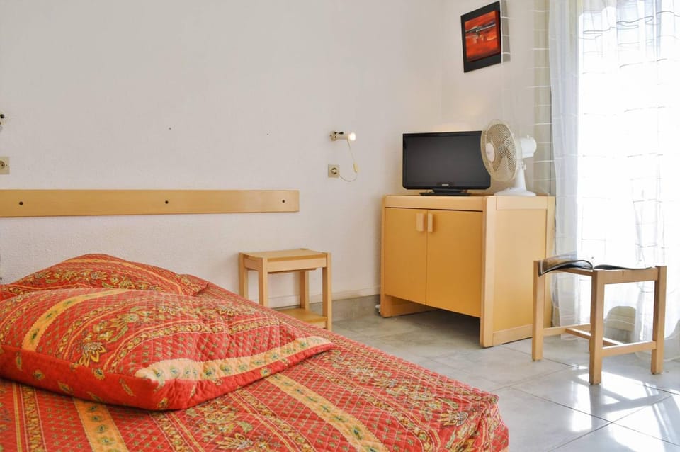 Communal lounge/ TV room, TV and multimedia