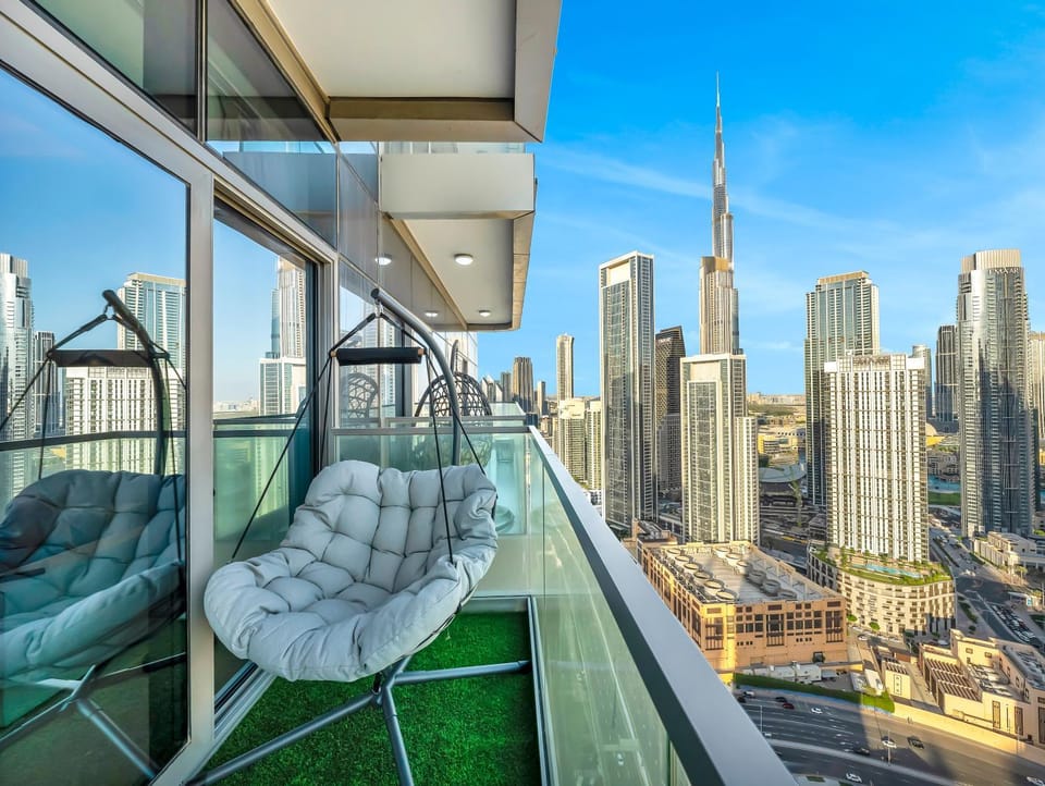 Day, View (from property/room), Balcony/Terrace, Seating area, City view