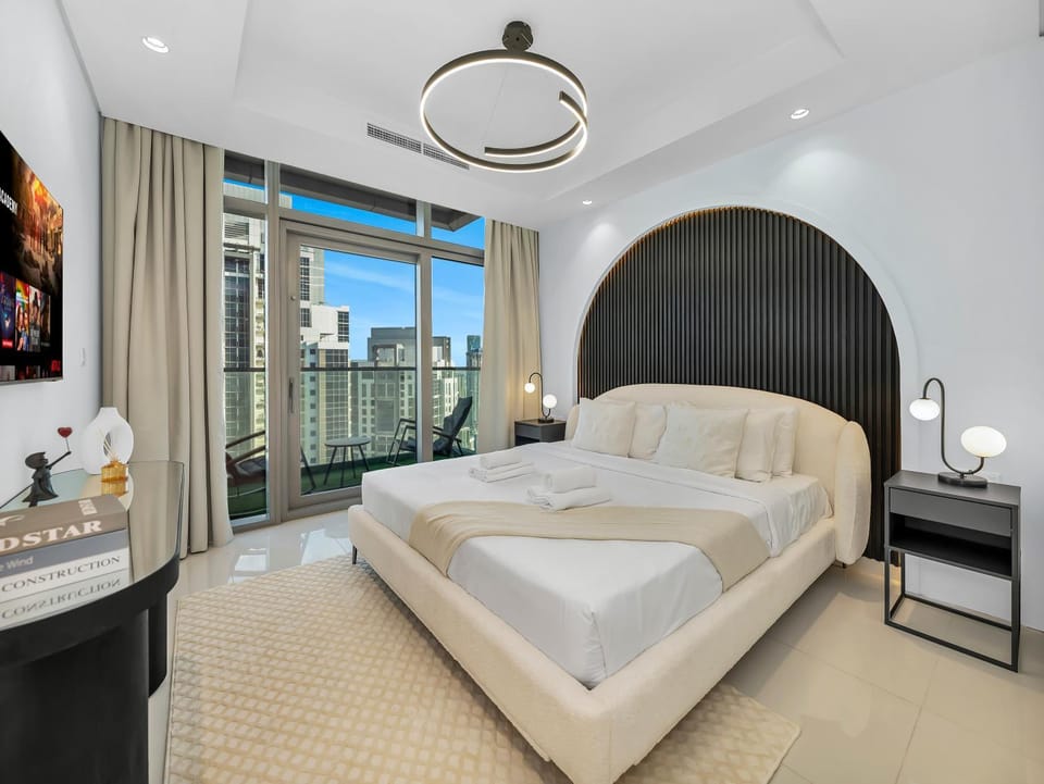 Bed, Balcony/Terrace, Photo of the whole room, Bedroom