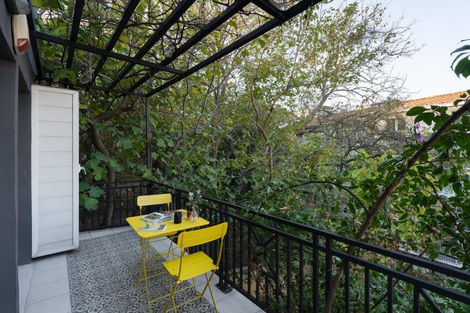 Garden, Balcony/Terrace