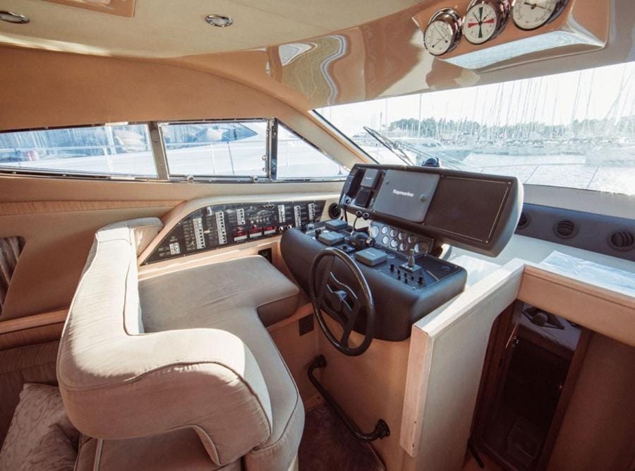 Ferretti 460 Docked boat in Podstrana