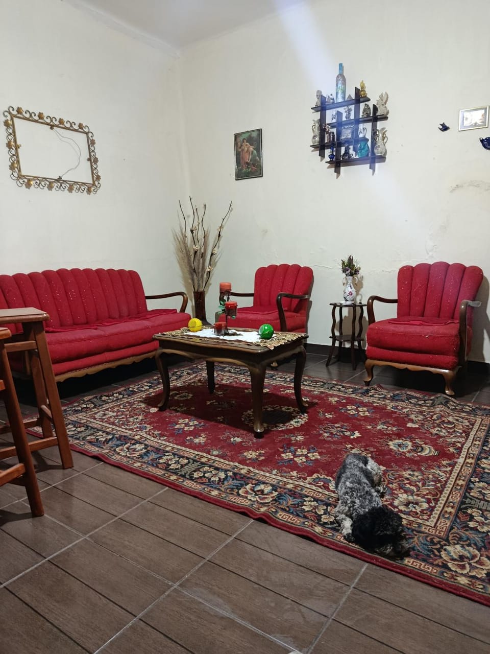 Communal lounge/ TV room