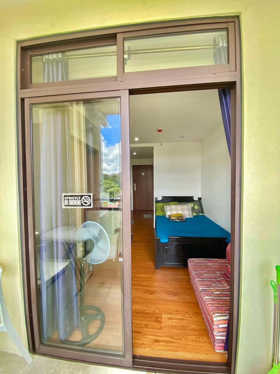 8F-08 Overlooking Condo at Megatower 3 Apartment hotel in Baguio
