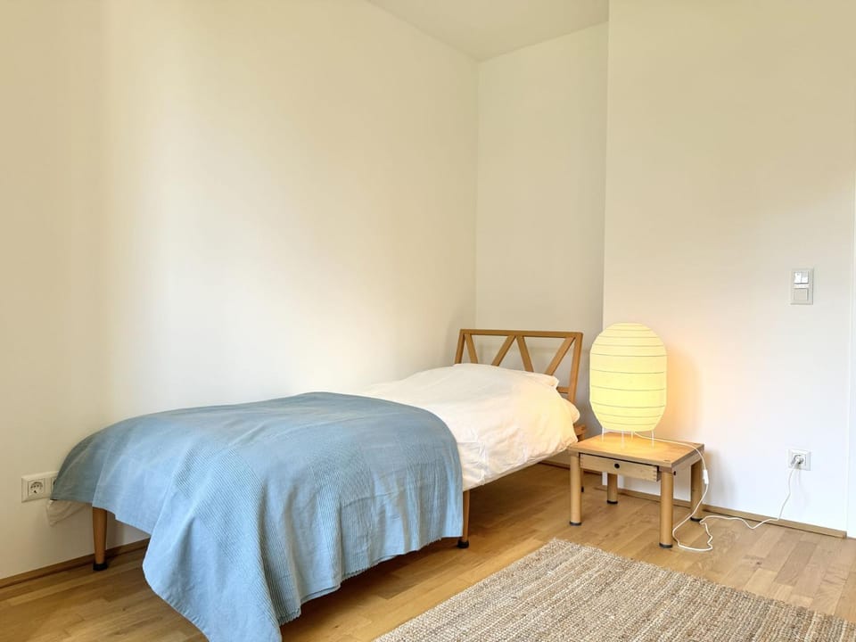 70m2 Apartment near Kirschblütenpark - UNO-City - Vienna International School Apartment in Vienna