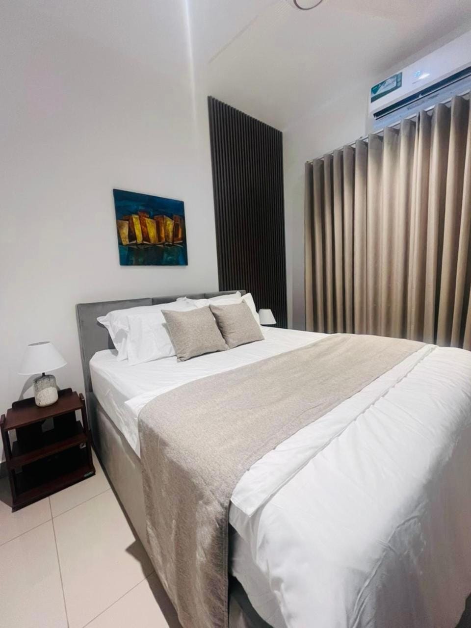 Santorini Airport Resort Apartment in Negombo