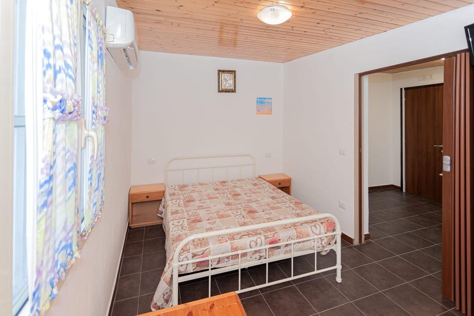 Bed and Breakfast Brezza Marina 2 Bed and Breakfast in Province of Foggia
