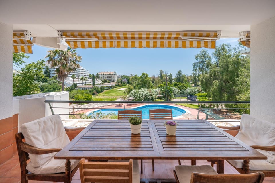 Balcony/Terrace, Pool view