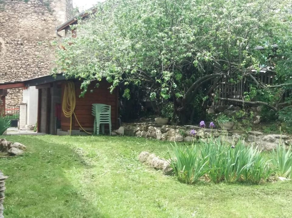 Prades Pyrénées ariegeoise House in Gaillac