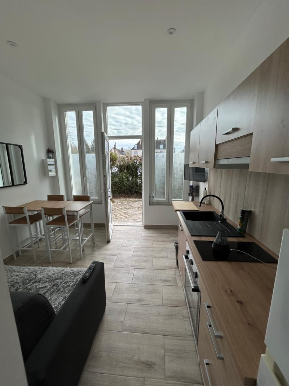 L écluse Apartment in Île-de-France