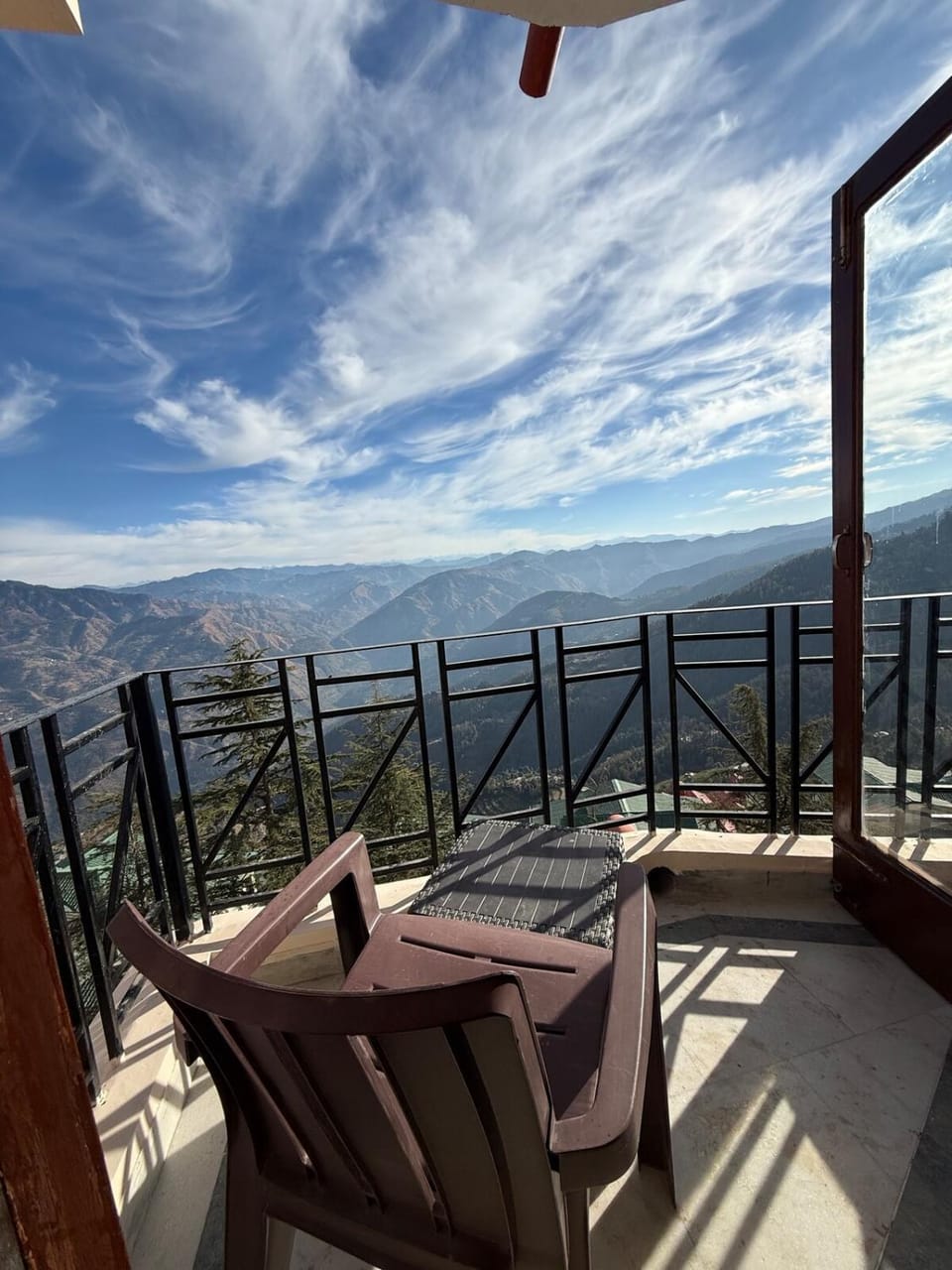 Balcony/Terrace, Mountain view