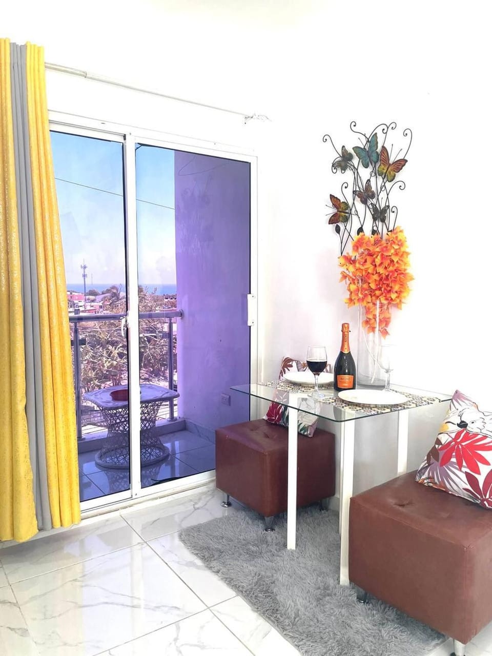 Balcony/Terrace, Living room