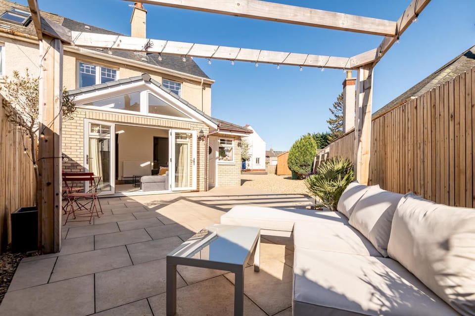 Patio, Garden, Garden view