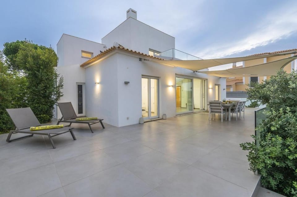 Villa Prisma by Villa Select Villa in Guia