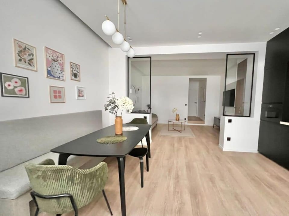 Magnifique appartement familial et spacieux - 6P Apartment in Paris