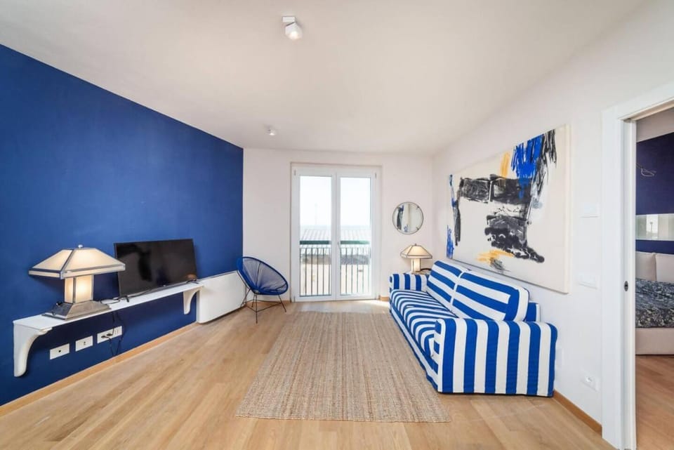 Bilocale a 2 passi dal mare Wifi Sea view Parking Apartment in Liguria